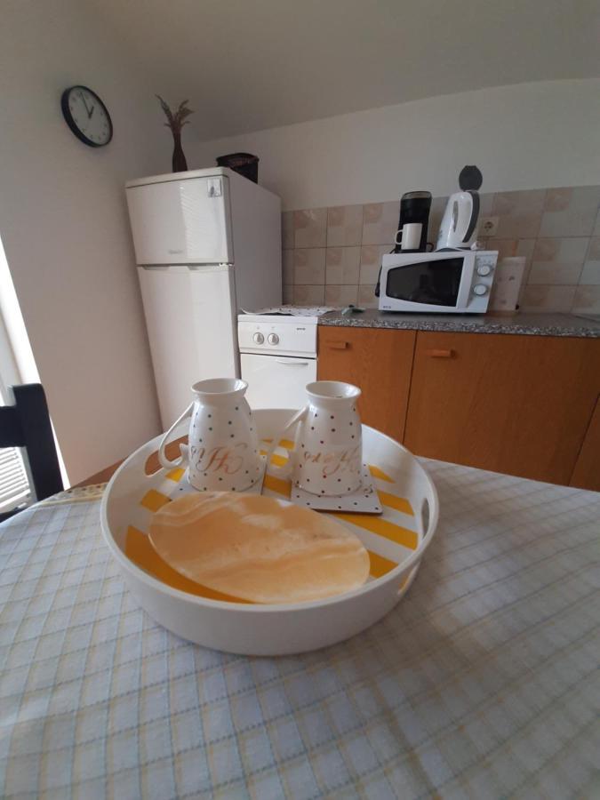Nena 2 Lägenhet Sukošan Exteriör bild